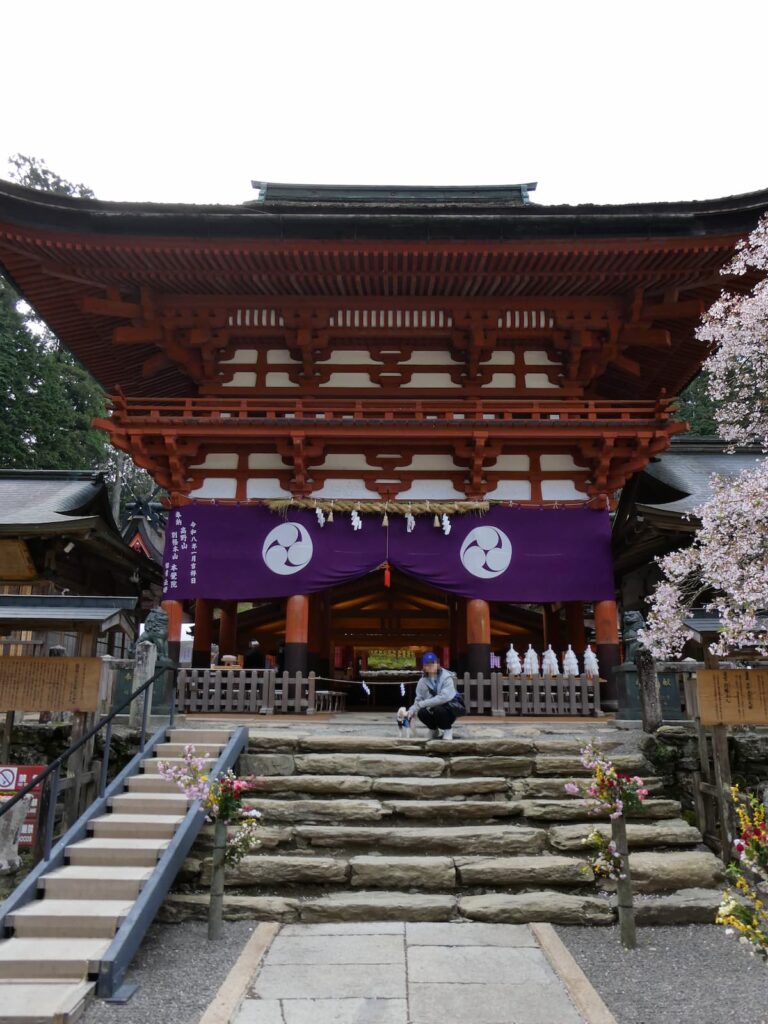 楼門で記念撮影